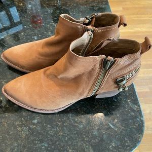 Dolce Vita boots. Like brand new.